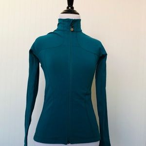 Lululemon zip